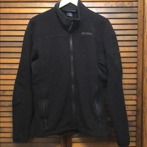Arc’Teryx Mens Large Black Fleece Jacket Polartec